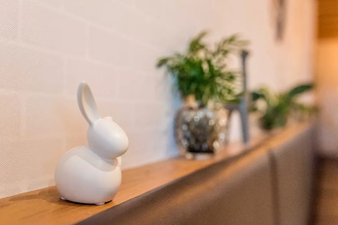 90后美女开轻食店,90后美女创业开快餐店