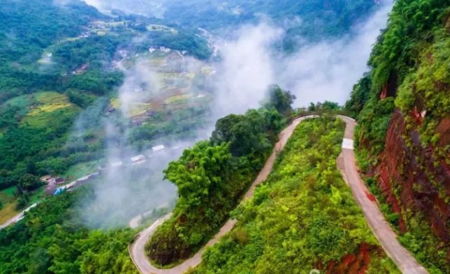 乐山夏天旅游,乐山的风景真美丽