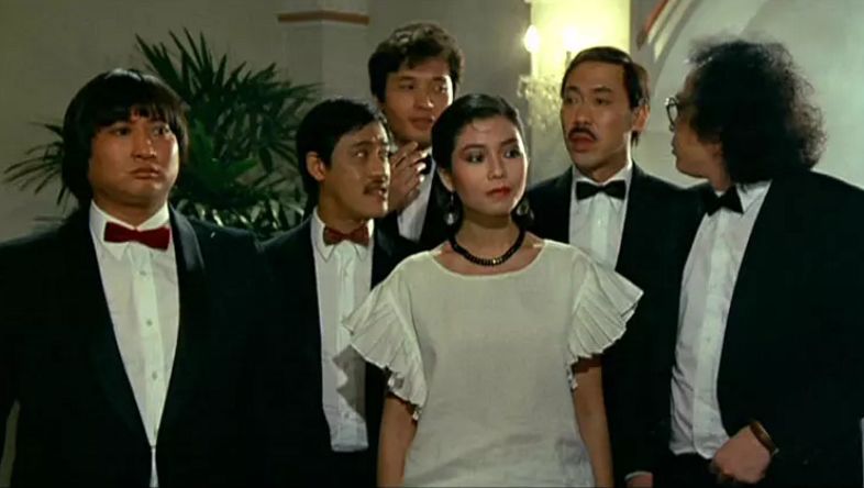 成龙林正英洪金宝一起走路的电影,洪金宝林正英合作的经典影片