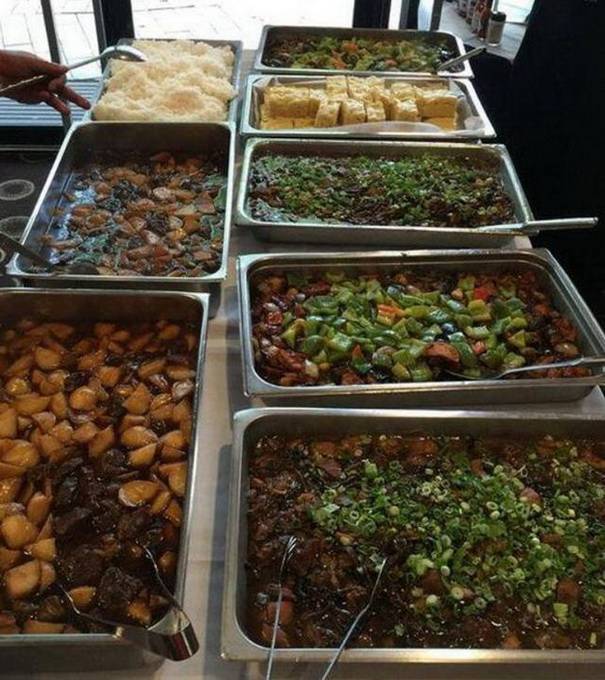 西虹市首富给足球道歉,西虹市首富沈腾离开足球队