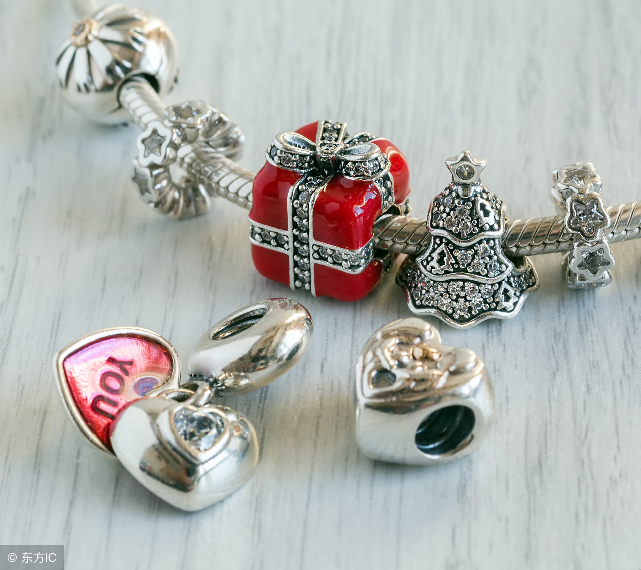 潘多拉手链有哪些,潘多拉手链真的有魔法吗