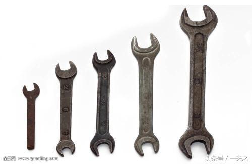 古玉学步（93）：古玉钻孔何作工出土桯具露真容