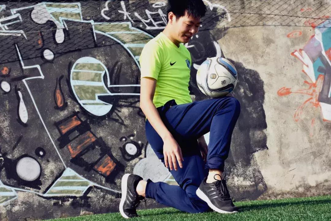 毫无观赏性的足球比赛,看的最让人热血沸腾的足球比赛