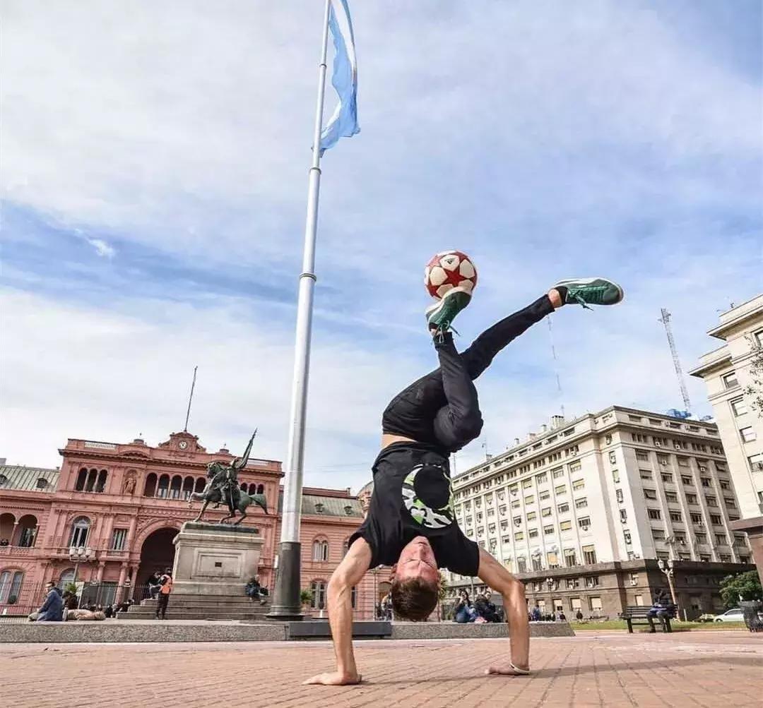 毫无观赏性的足球比赛,看的最让人热血沸腾的足球比赛