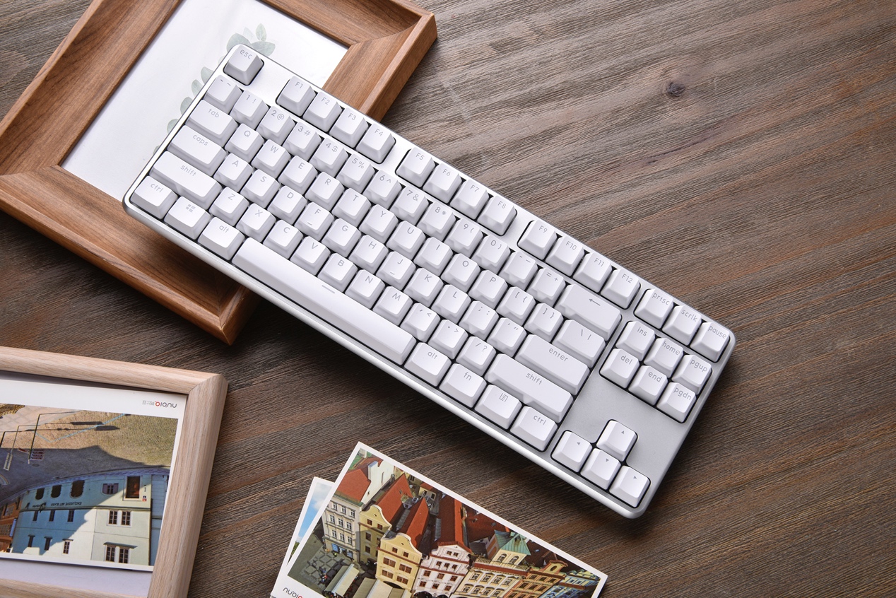 手部按摩专业,青轴键盘和机械键盘