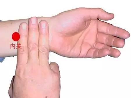 晕车不要怕,按这三个穴位,立马就能缓解