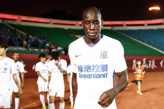 反对歧视足球,为什么足球有歧视