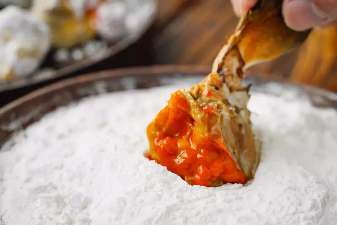 基围虾跟凤爪怎样做好吃,基围虾凤爪煲的做法大全