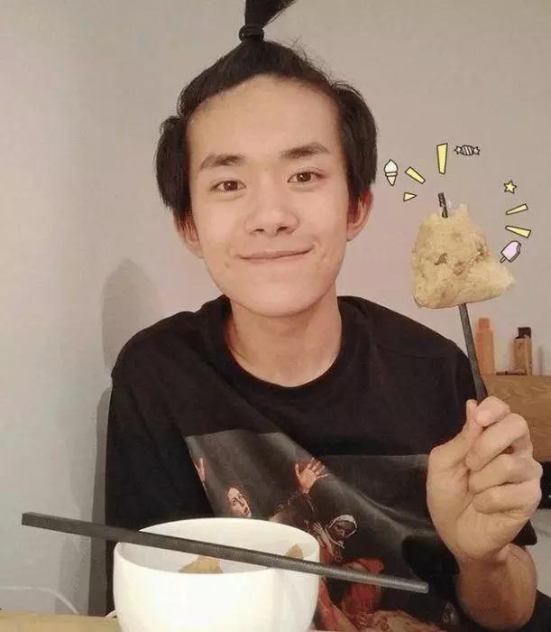 易烊千玺奇思妙想,易烊千玺脑洞清奇神回复