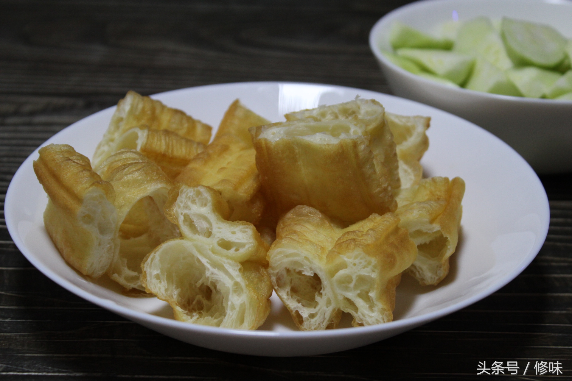 剩下的油条怎么做才能好吃,剩油条怎么做来吃