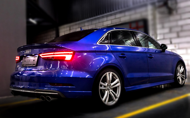 奥迪s3钢琴改装,奥迪s3改装矩阵大灯