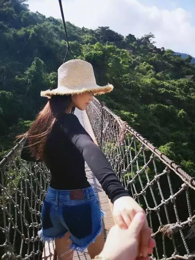 张馨予和特种兵怎么认识的,张馨予选择嫁特种兵当军嫂