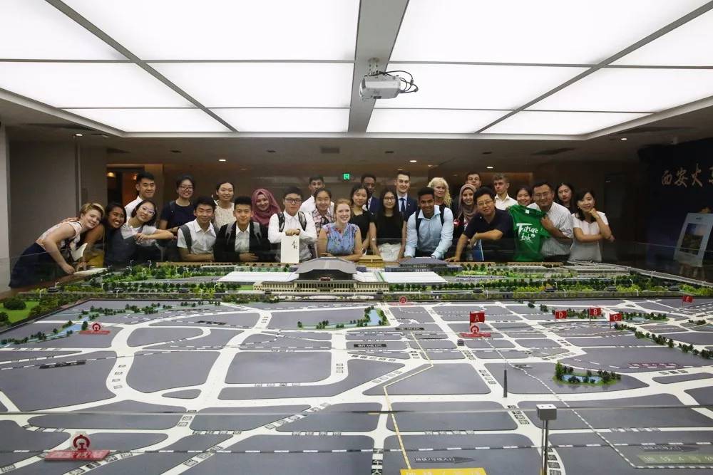 中国青年大使与加拿大青年领袖西安、成都行结束