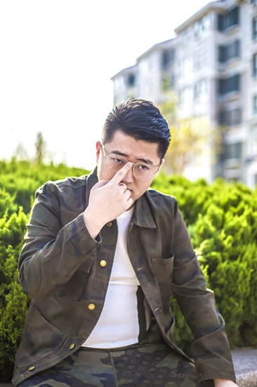 yy小洲鬼畜视频,yy小洲直播打团