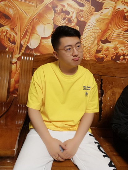 yy小洲鬼畜视频,yy小洲直播打团