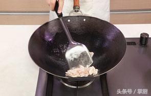 东北葱爆牛肉的正确做法,老东北美食葱爆肉片