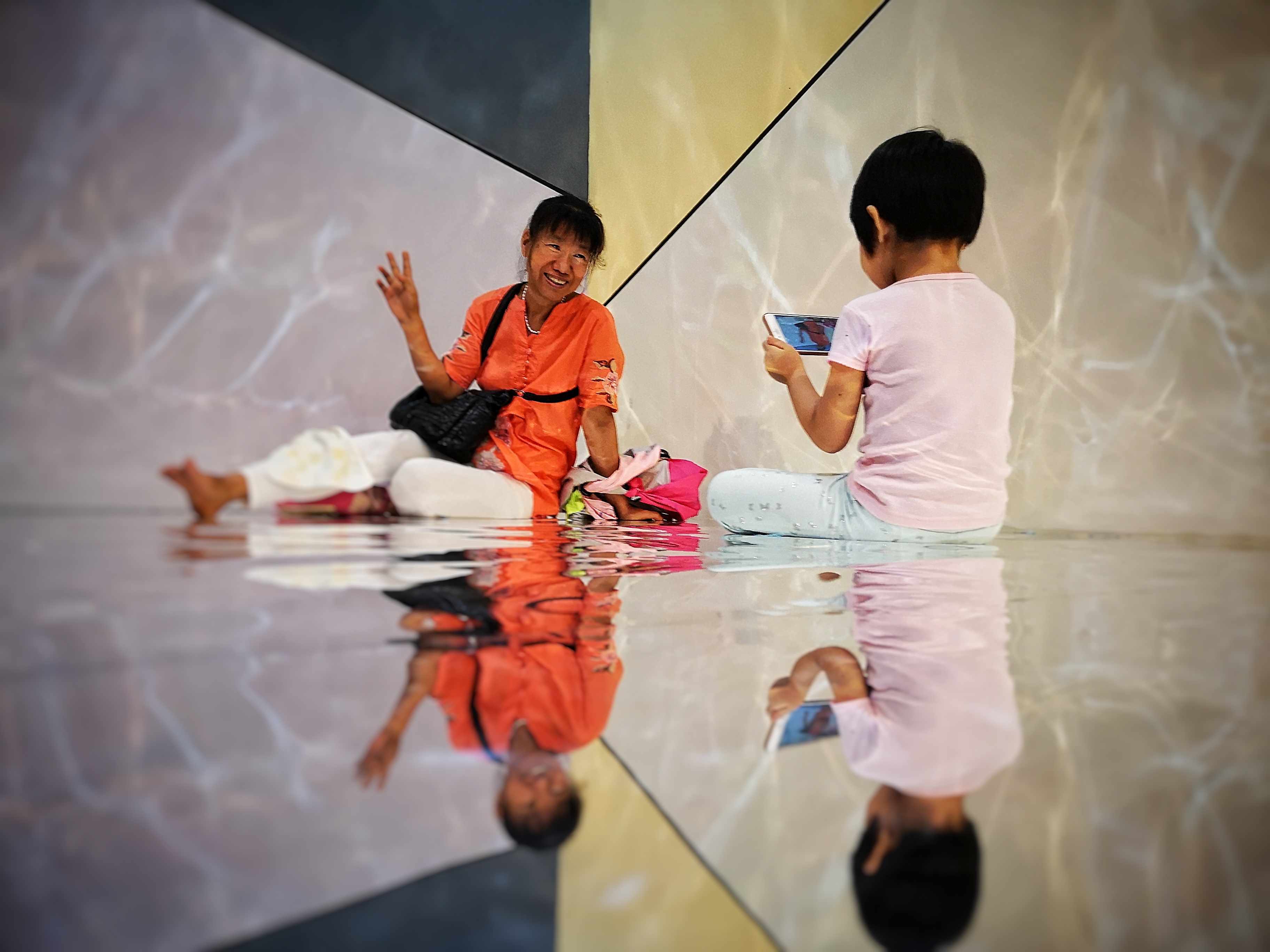 童趣夏天视频,熊孩子的调皮日常夏天