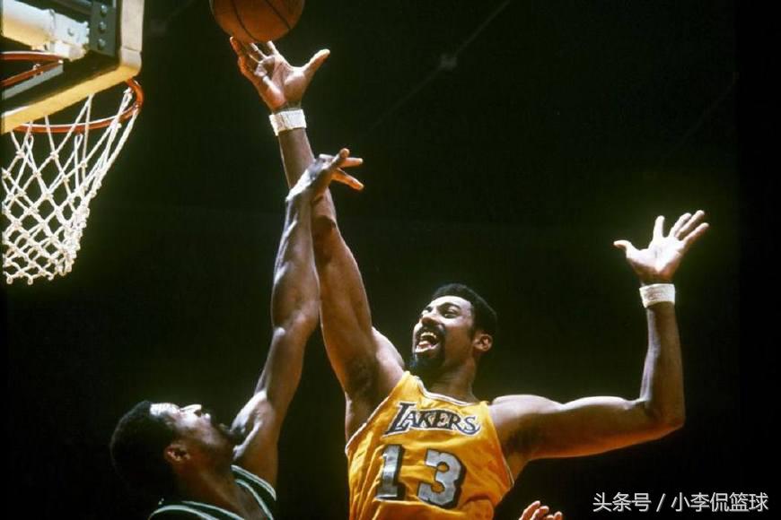 奥尼尔姚明张伯伦,张伯伦和奥尼尔都是中锋吗