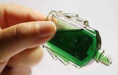 宝宝能不能用风油精？很多宝妈用错，导致婴儿进医院