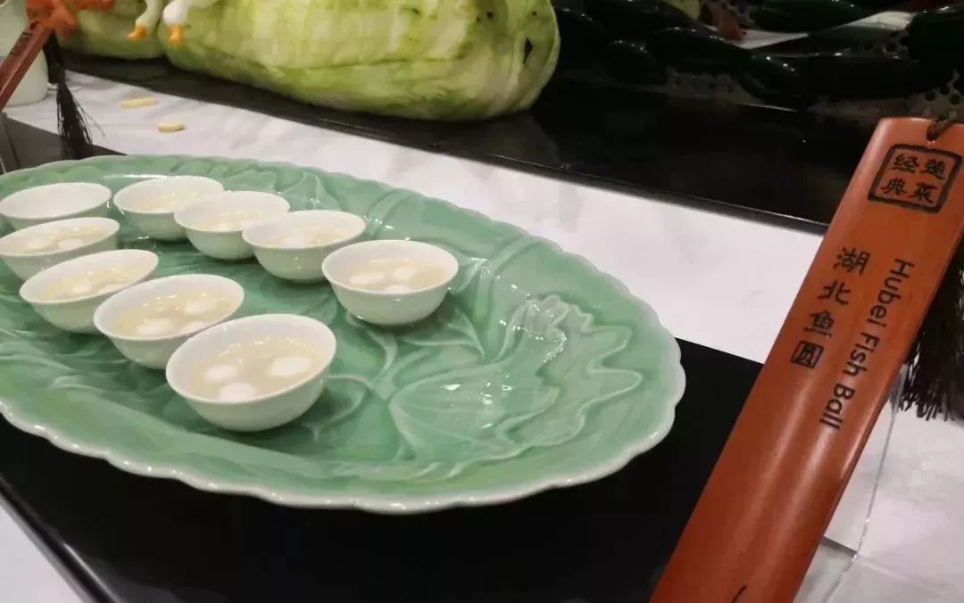 湖北菜在中国哪里最受欢迎,湖北菜是叫湘菜吗