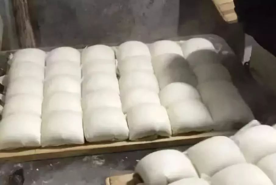 湖北菜在中国哪里最受欢迎,湖北菜是叫湘菜吗