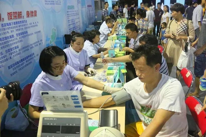 深圳室内游泳运动馆,深圳游泳健身馆