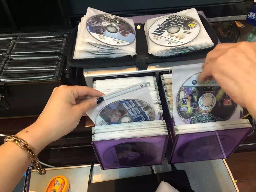 80岁老爷爷玩王者游戏,83岁游戏老爷爷