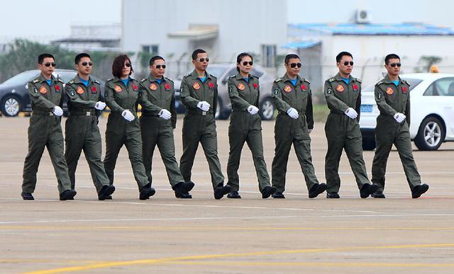 中国空军主战飞机大全,中国空军现役飞机大全