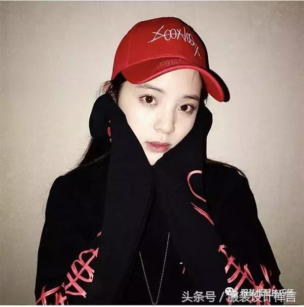 穿衣搭配：少买衣服，多学搭配，简单的基础款搭配就够美！