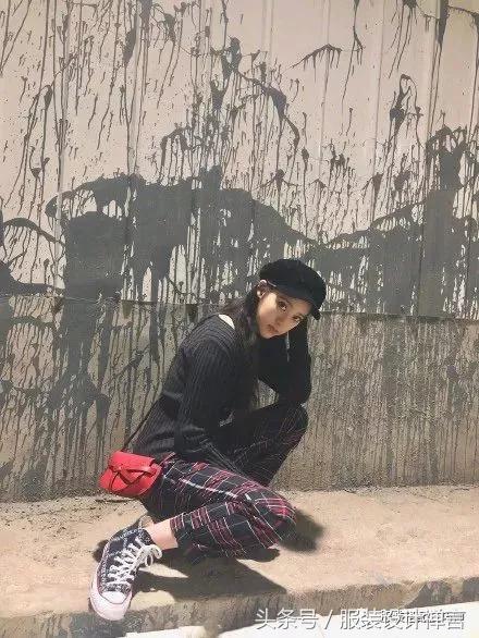 穿衣搭配：少买衣服，多学搭配，简单的基础款搭配就够美！