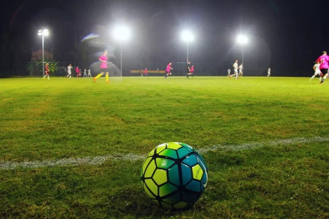 真草足球场哪里有,真草足球场重庆