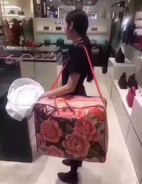 lv香奈儿土到极致就是潮,五千左右香奈儿