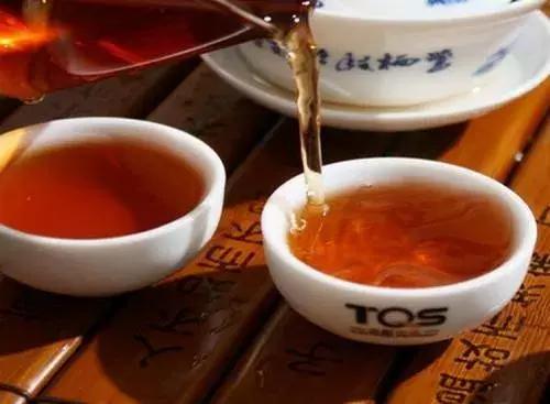 普洱茶黎明茶厂的分厂,黎明茶厂八角亭普洱茶专卖店