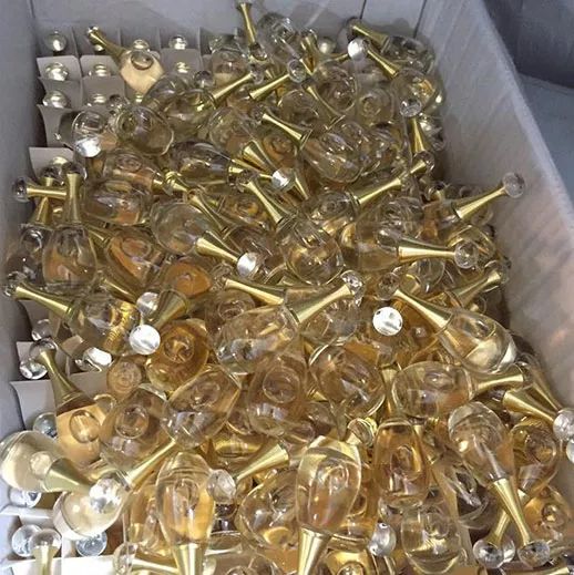 早fun｜在昆明，娃娃买烟酒太容易！超九成学校周边有烟酒卖！