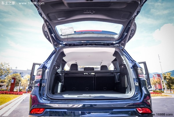 jeep指挥官试驾体验,挑战麻田岭试驾jeep全新大指挥官