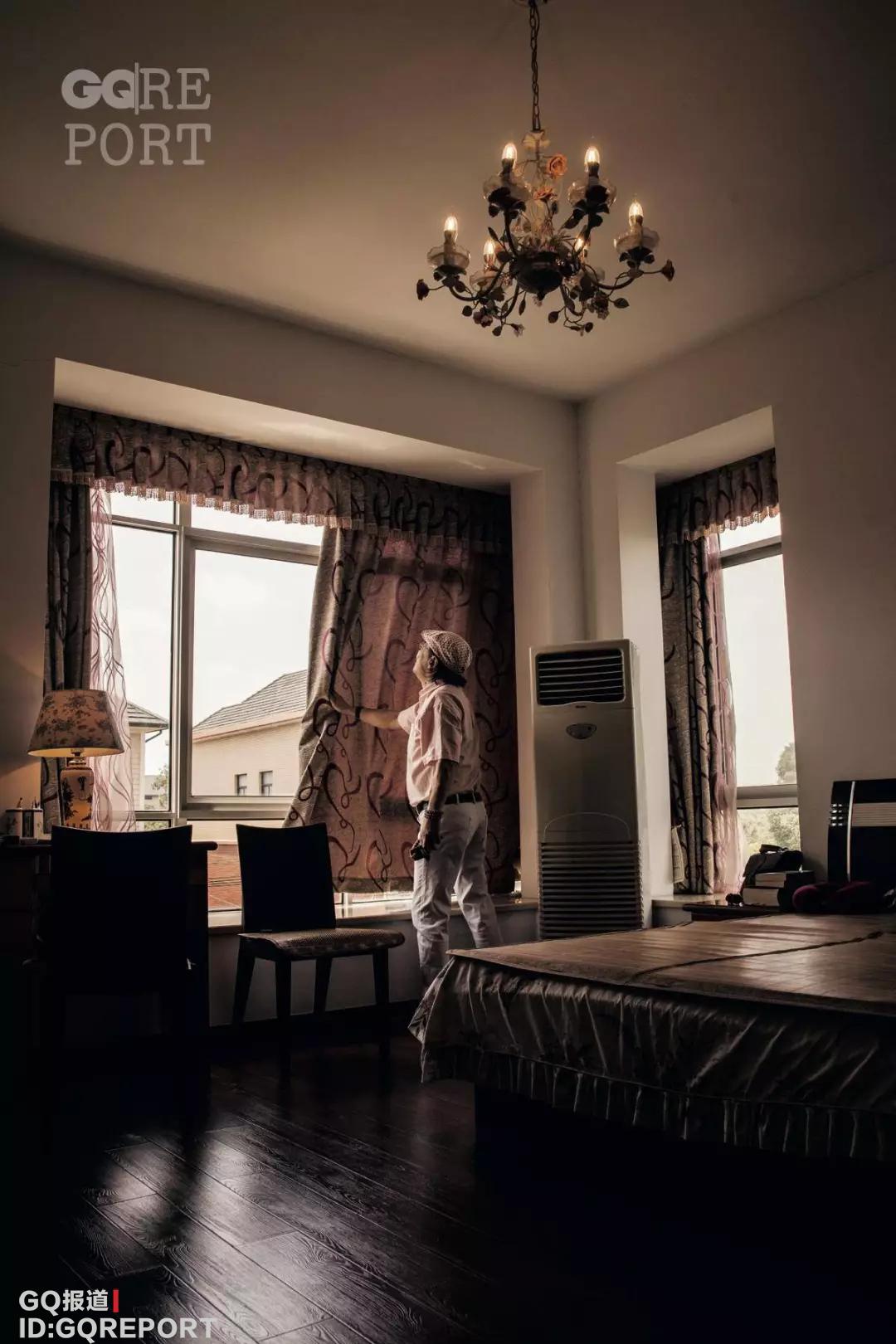 gq报道团队,抱团养老同居的老年人