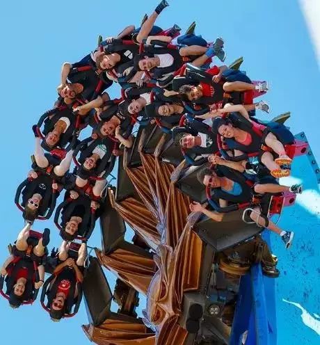 最刺激的过山车游玩,环球最刺激的过山车