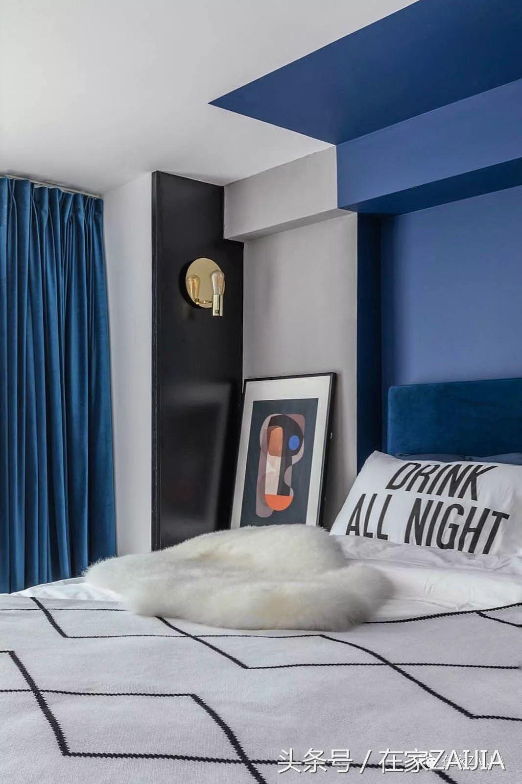 客厅正中放个大楼梯，也太好看了吧！