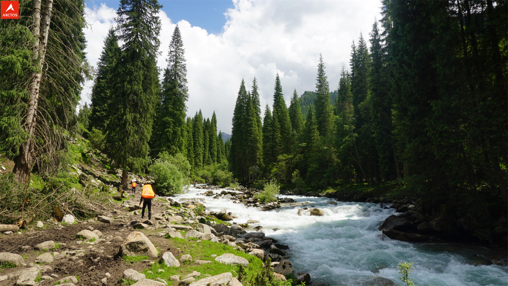 乌孙古道徒步几月份最美,夏特古道和乌孙古道