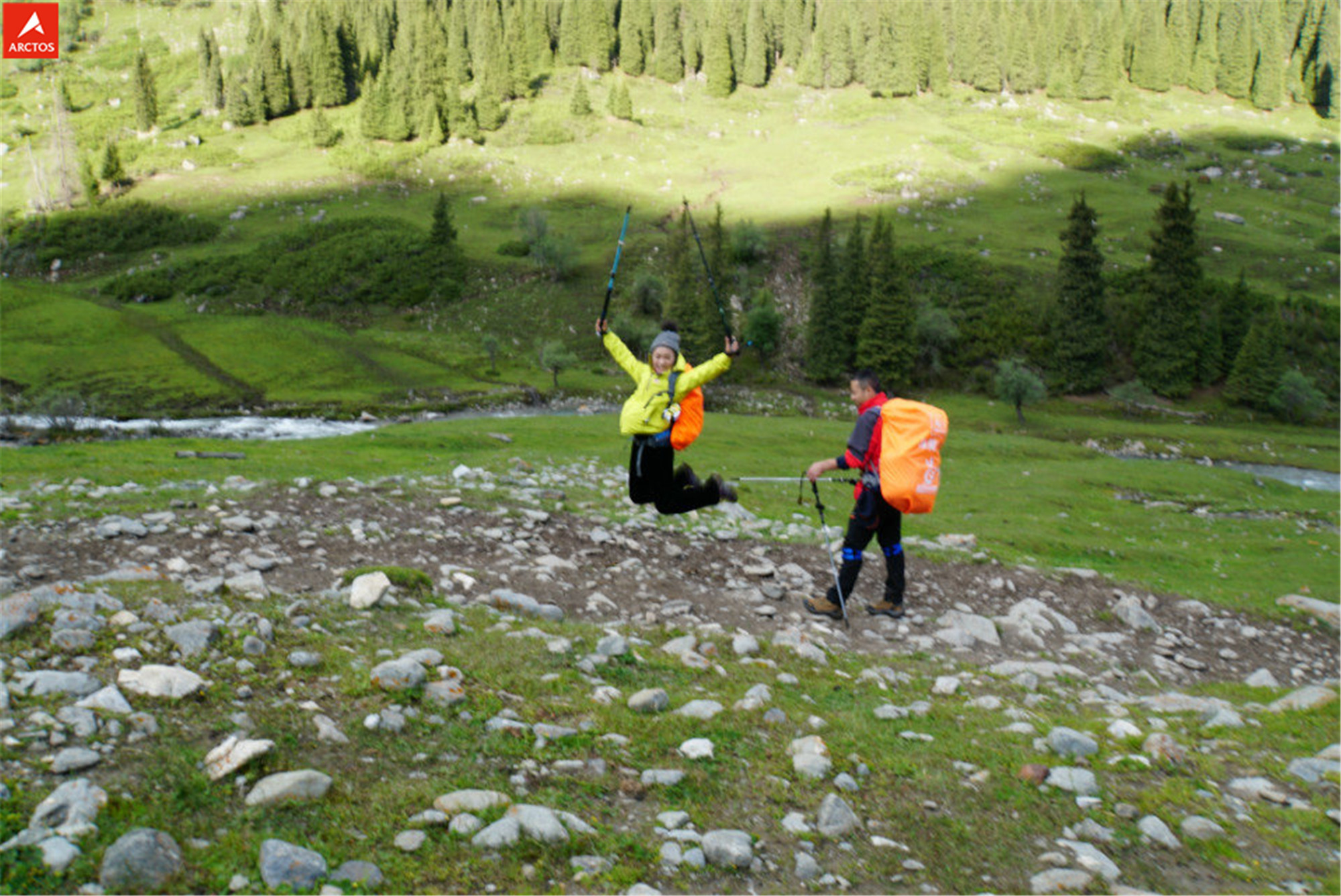 乌孙古道徒步几月份最美,夏特古道和乌孙古道