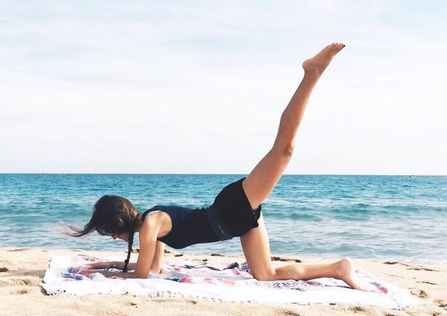 睡前瑜伽十分钟缓解失眠安然入睡,睡眠瑜伽深度睡眠引导30分钟