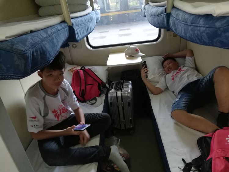 带我去远方北京,北京北京我来了