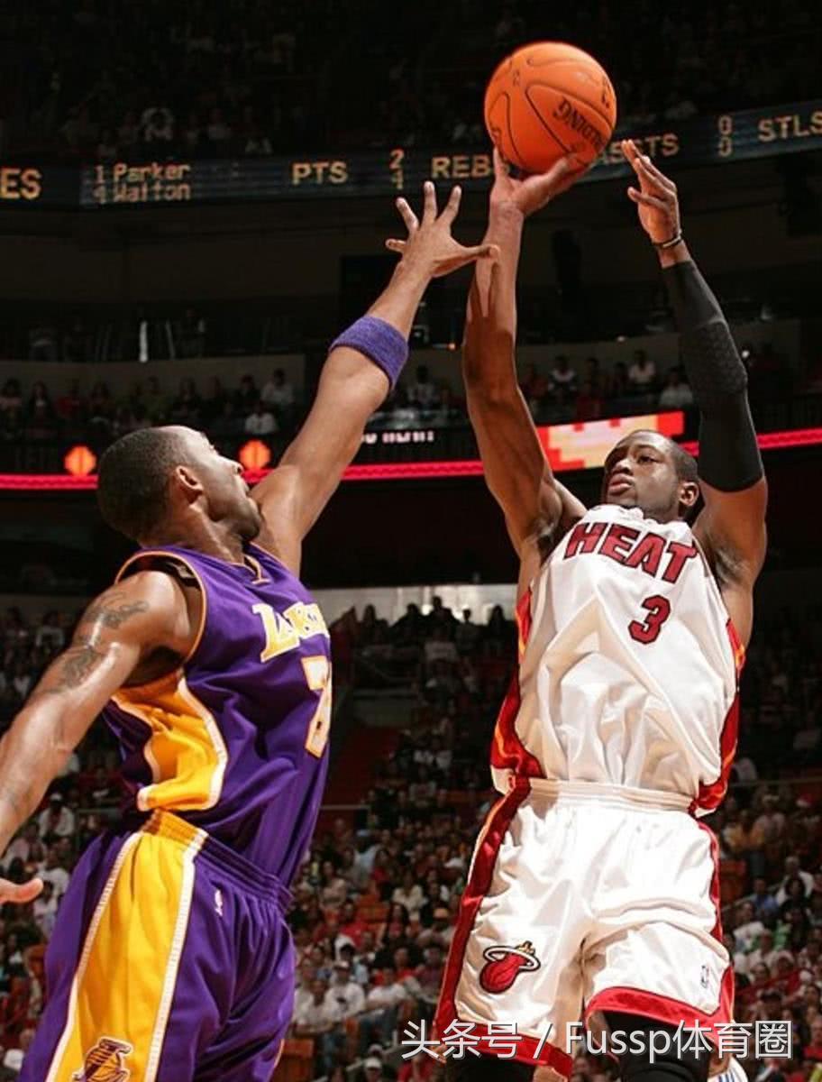 圣诞大战球衣:2015年最经典短袖球衣遭差评