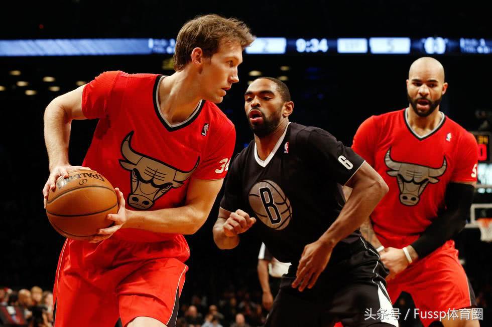 圣诞大战球衣:2015年最经典短袖球衣遭差评