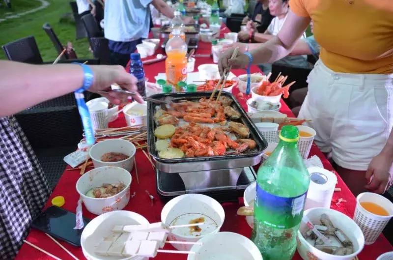 什么样的人喜欢奥迪,喜欢奥迪的男人喜欢什么样的女人