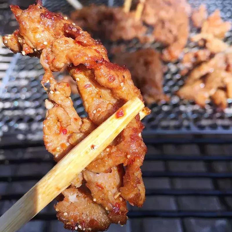 丽江的夏天这么冷,丽江即将进入最美季节