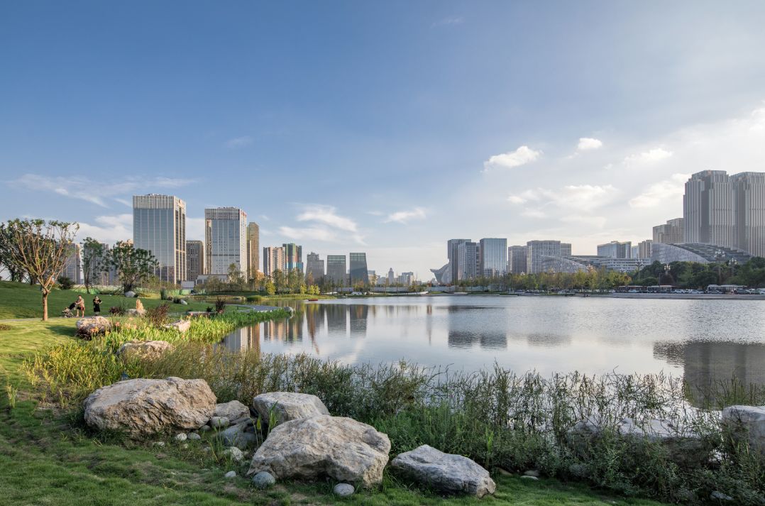 详细成都订酒店逛景点旅游攻略,成都市区必去的景点和酒店