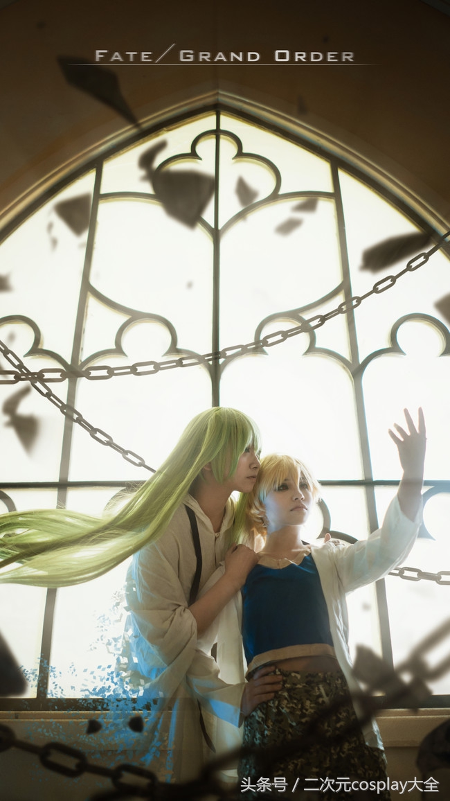 画面温馨有爱的幼吉尔，恩奇都cos忽然戳中了萌点！