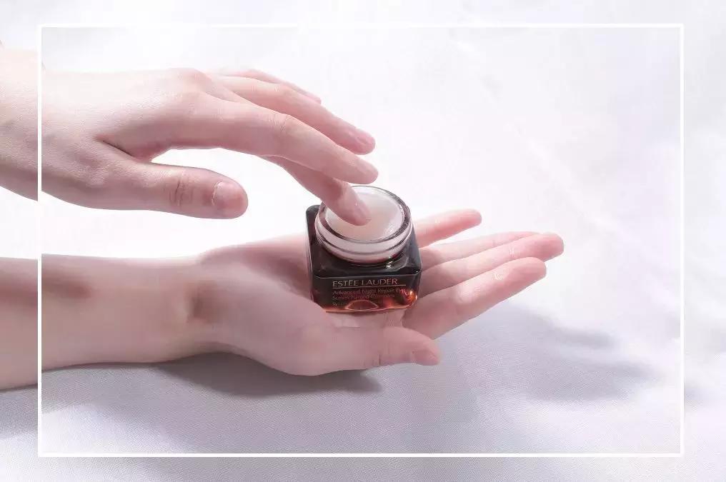 买眼霜去细纹,买眼霜