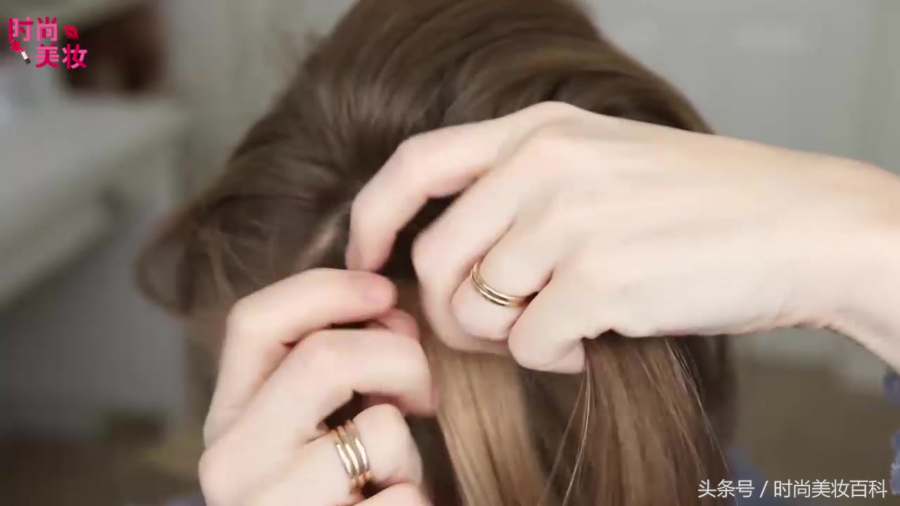 流行美编发型扎丸子头,儿童鱼尾辫丸子头